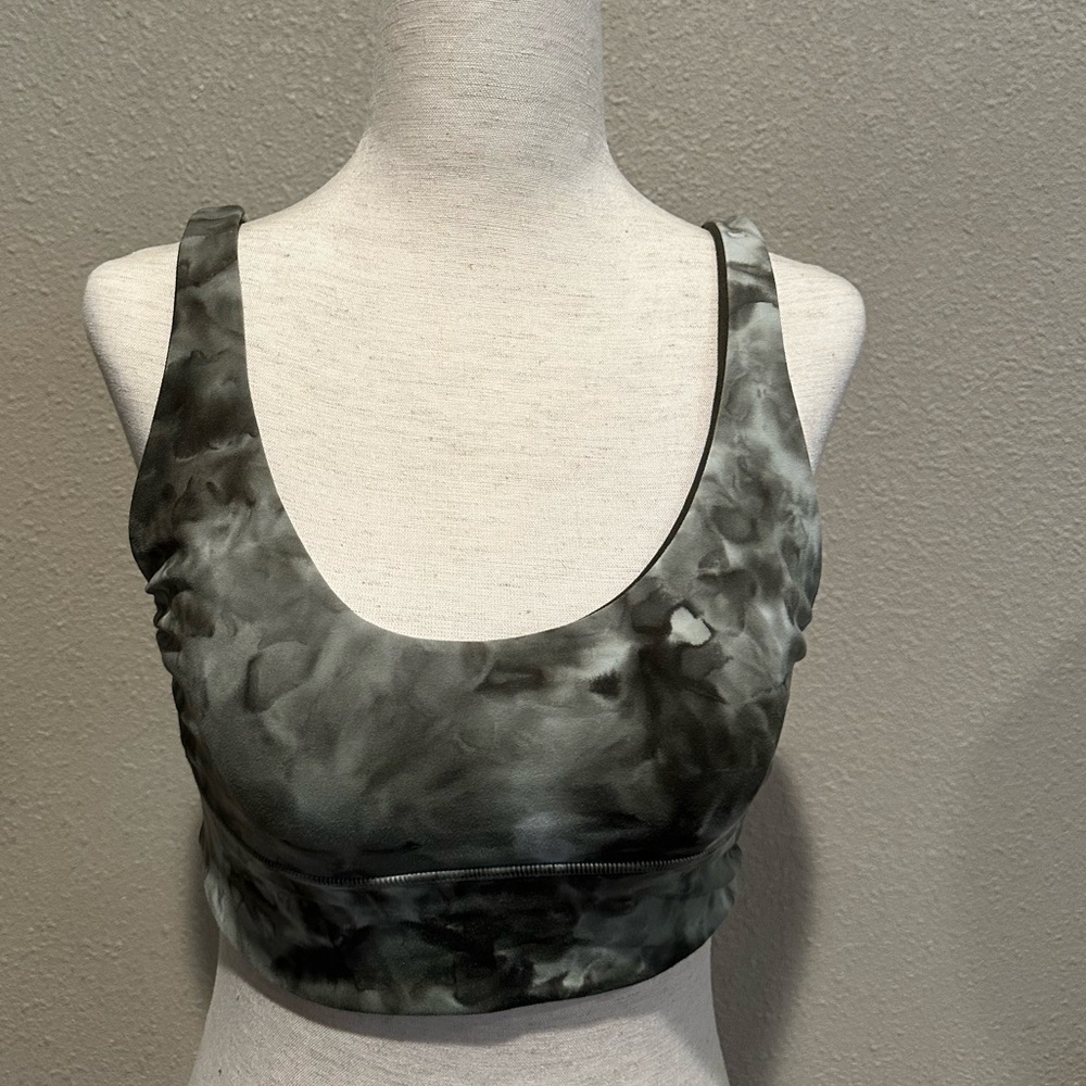 Lululemon diamond dye/olive green align bra